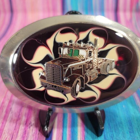 🔷️Tractor Trailer on Red Epoxy Belt Buckle - Picture 2 of 6